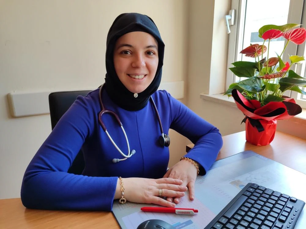 ÇOCUK SAĞLIĞI VE HASTALIKLARI UZMANI GÖREVE BAŞLADI