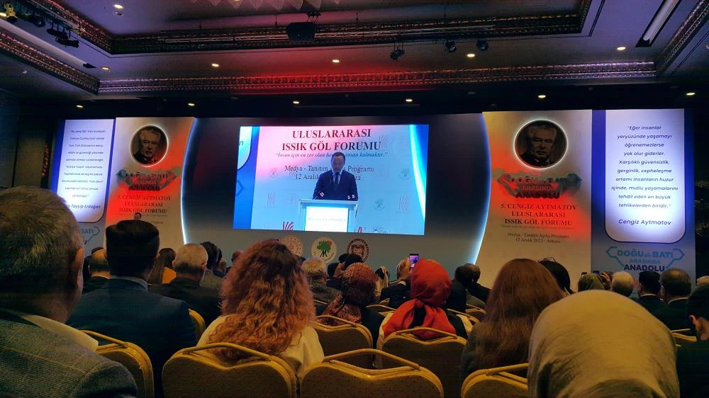 5.CENGİZ AYTMATOV ISSIK GÖL FORUMU AÇILIŞI