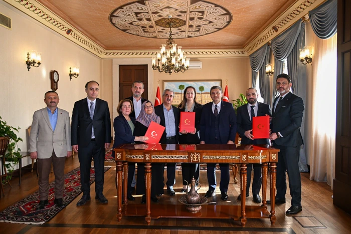 Antalya Yeni Bir Sağlık Merkezine Daha Kavuşuyor