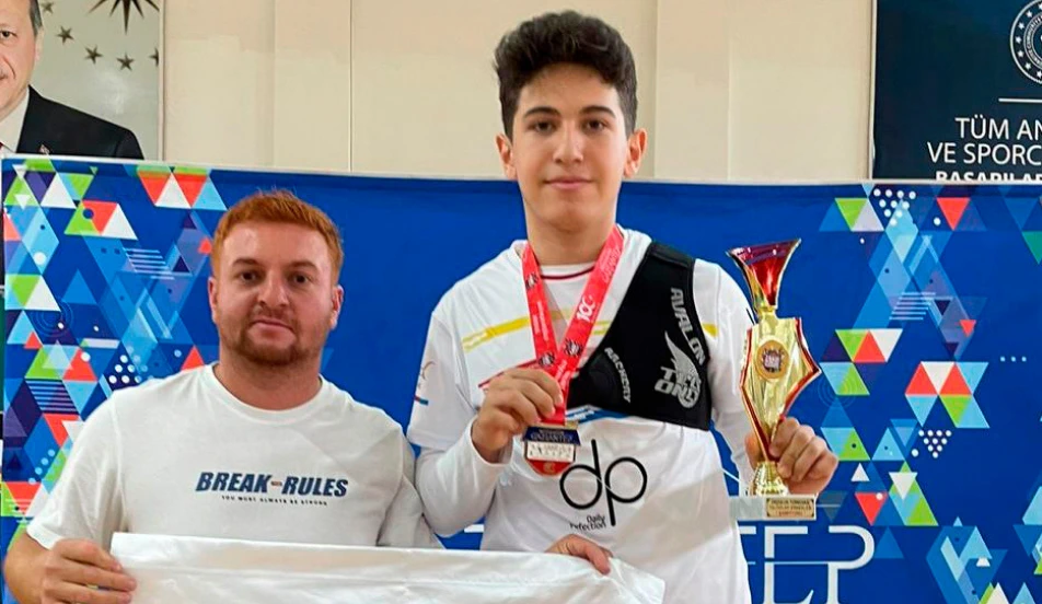 SANKO OKULLARI ÖĞRENCİSİ OKÇULUKTA İL BİRİNCİSİ OLDU