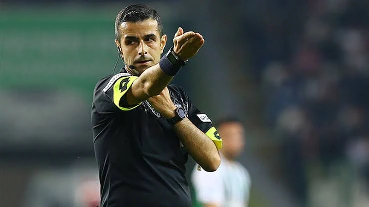 Mete Kalkavan Hakemlik Kariyerini Sonlandırdı