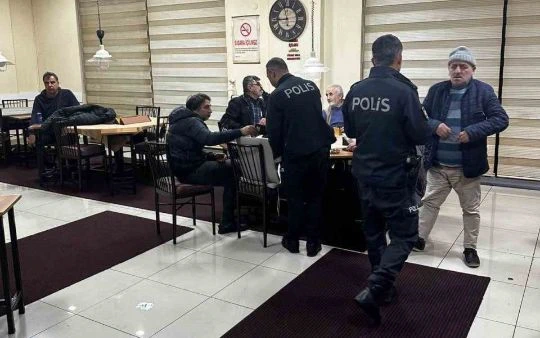 Alanya’da Aranan 2 Kişi Yakalandı