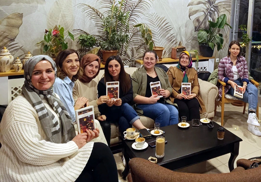 Öğretmenlerden Kitap okumaya teşvik için anlamlı etkinlik