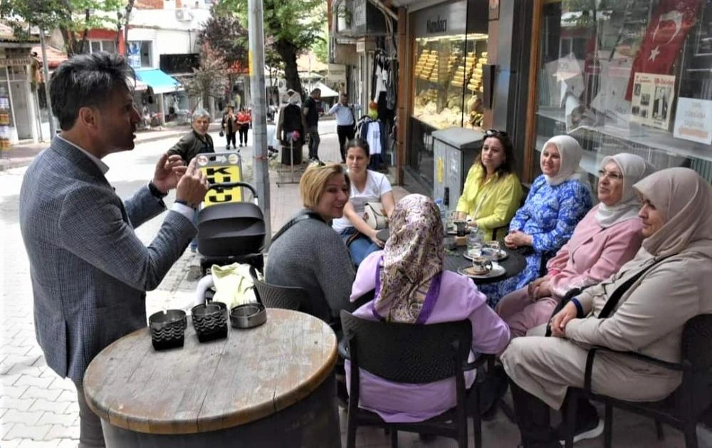 Başkan Dr. Soyuak Esnaf Ve Vatandaş Ziyaretleri Yapıyor