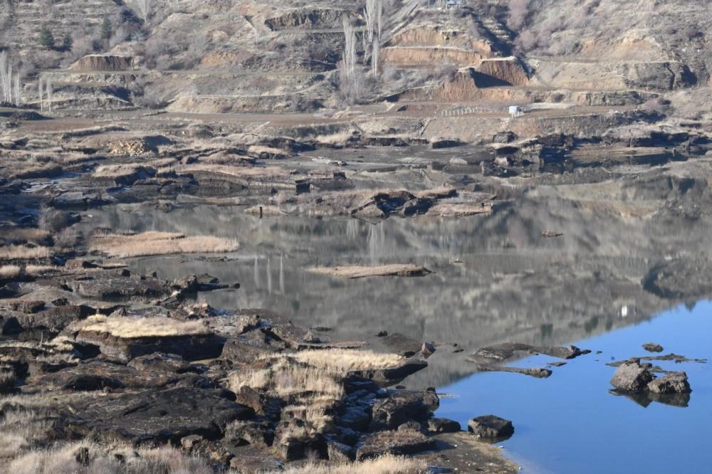 Adıyaman Üniversitesi Tarafından Yüzen Adaları Kurtarmak Amacıyla Hazırlanan Projesi Desteklenmeye Değer Görüldü