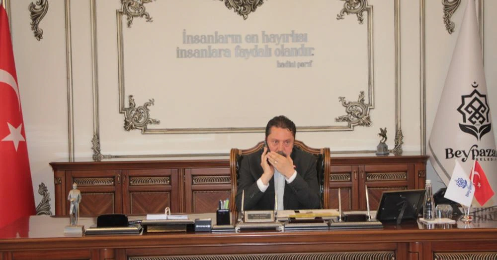 Belediye başkanı Dr. Özer Kasap, Çarşamba gününü halk günü olarak belirledi