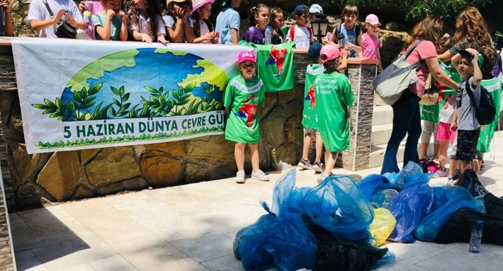 Dost Patiler Derneğinden Çevre Haftası Şenliği