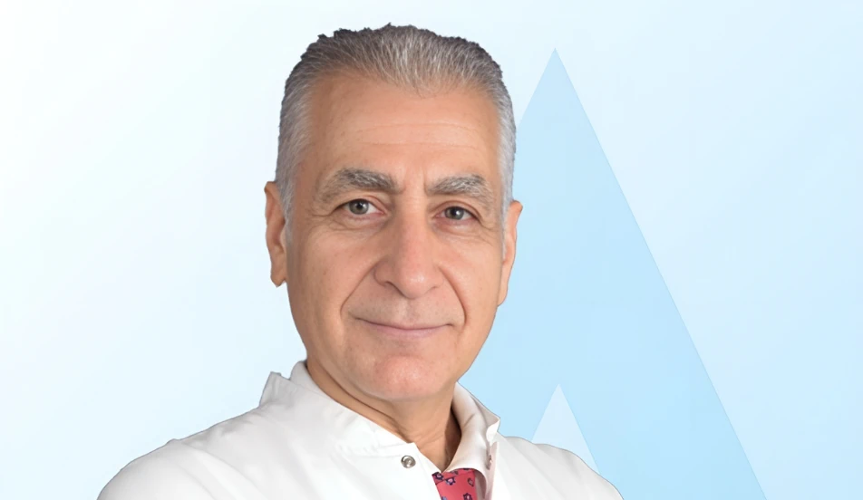 YAZ AYLARINDA GÖZLERİMİZİ TEHDİT EDEN 8 HATALI ALIŞKANLIK