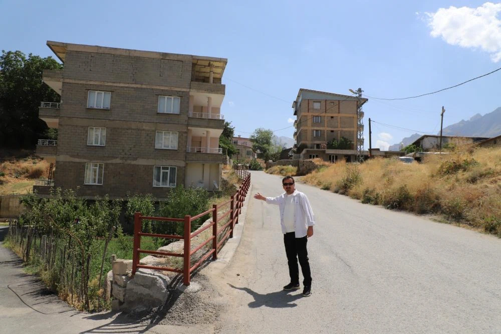 Vali Çelik sözünü tutu korkuluk yaptırdı  