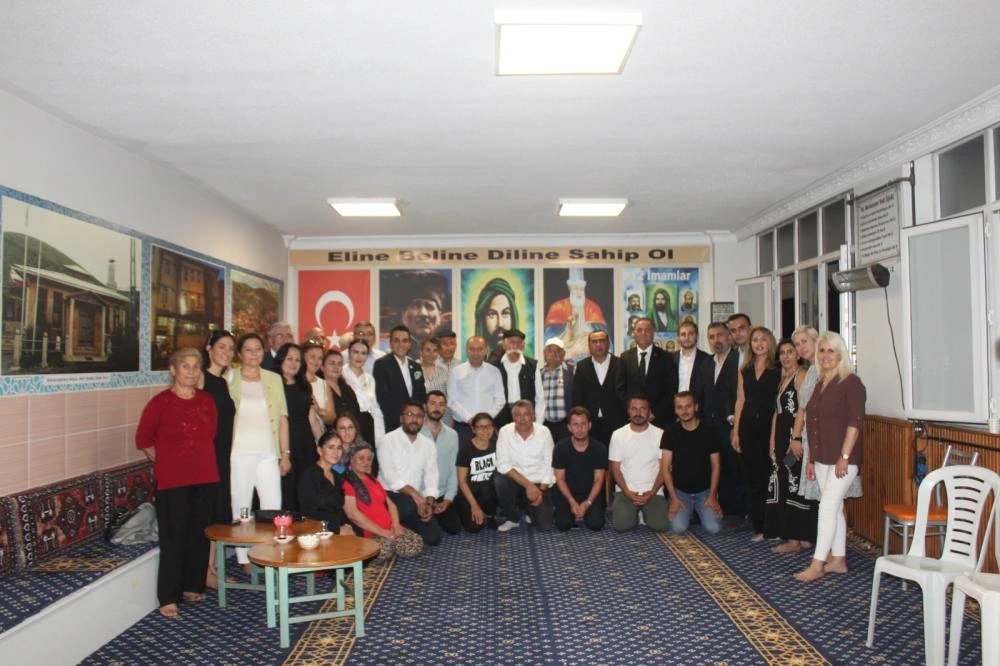 Av. Ayşen Muştu’dan Başakşehir Veli Baba Cem Evleri'nde Lokma Etkinliğine Destek