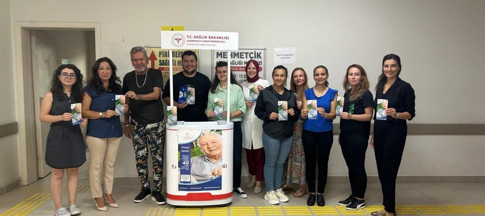 Gelibolu'da Lenfoma Farkındalık Günü Kapsamında Broşür Dağıtıldı