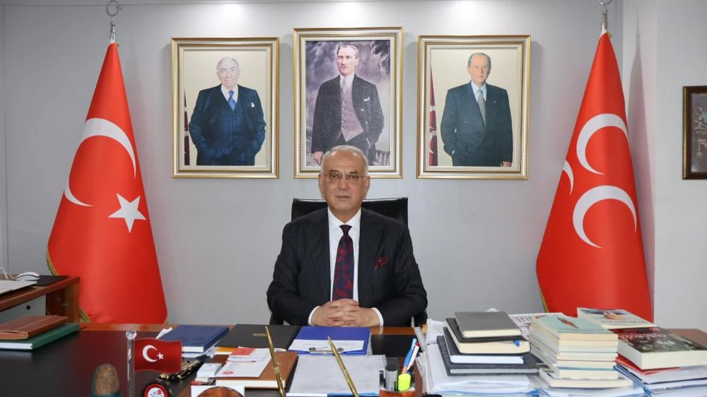 MHP’li Kanlı: "Adana’nın Sorunları Artıyor, Büyükşehir Çözüm Üretmeli"