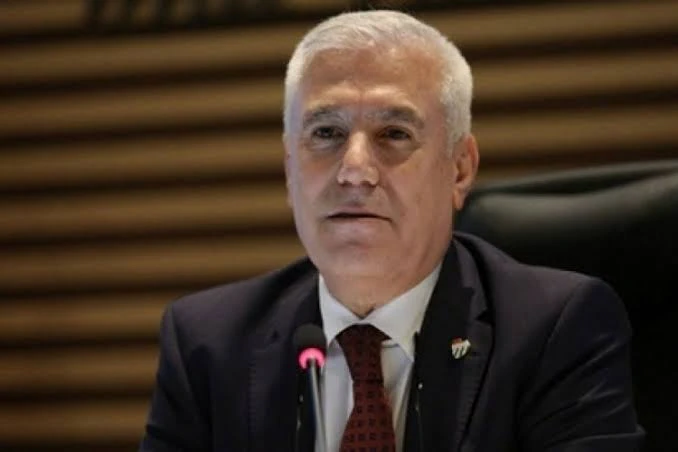 Bozbey: "Ulu Cami Projemiz Vakıflar’da Bekletiliyor"