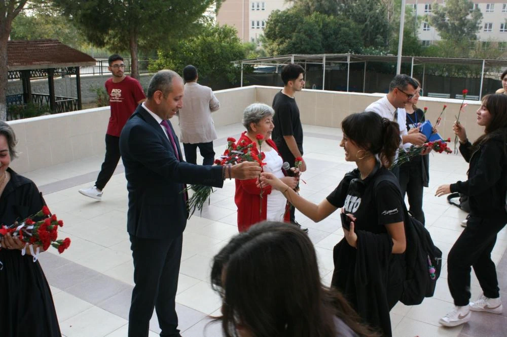 ATOAL'dan "Geleceğin Güçlü Kadınları" Sempozyumu