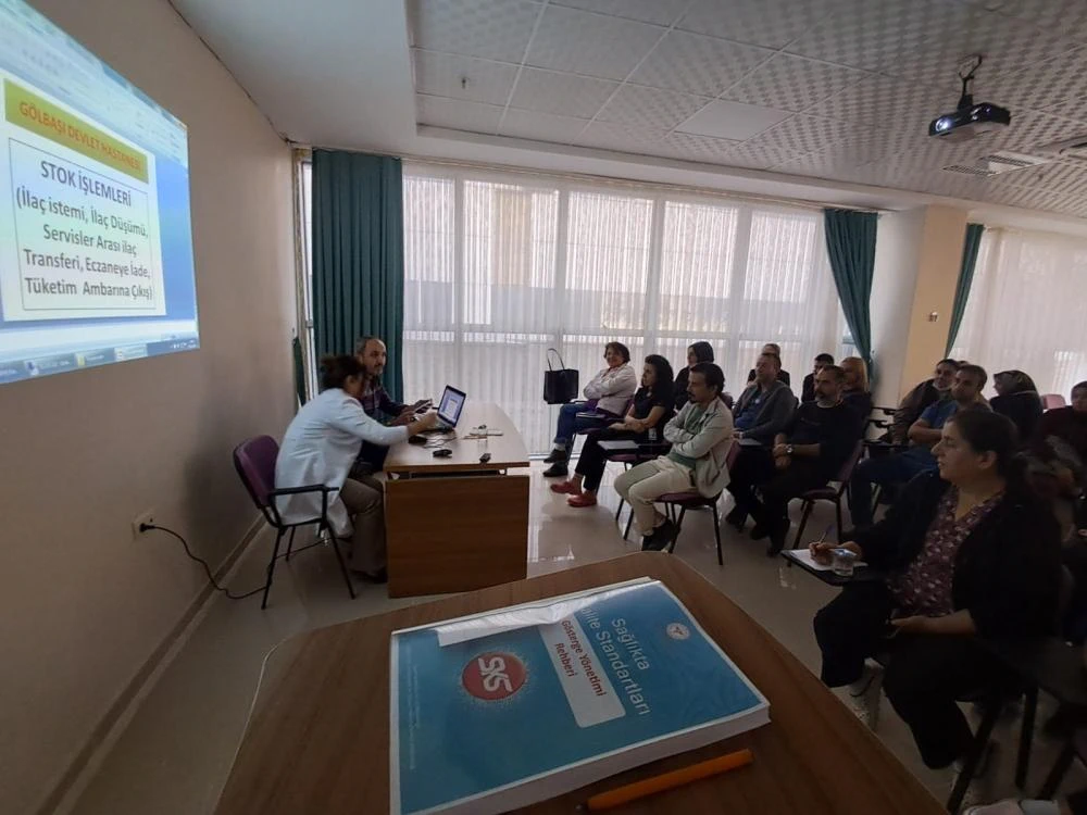 Gölbaşı Devlet Hastanesi'nde Sağlıkta Kalite Standartları Eğitimi Verildi