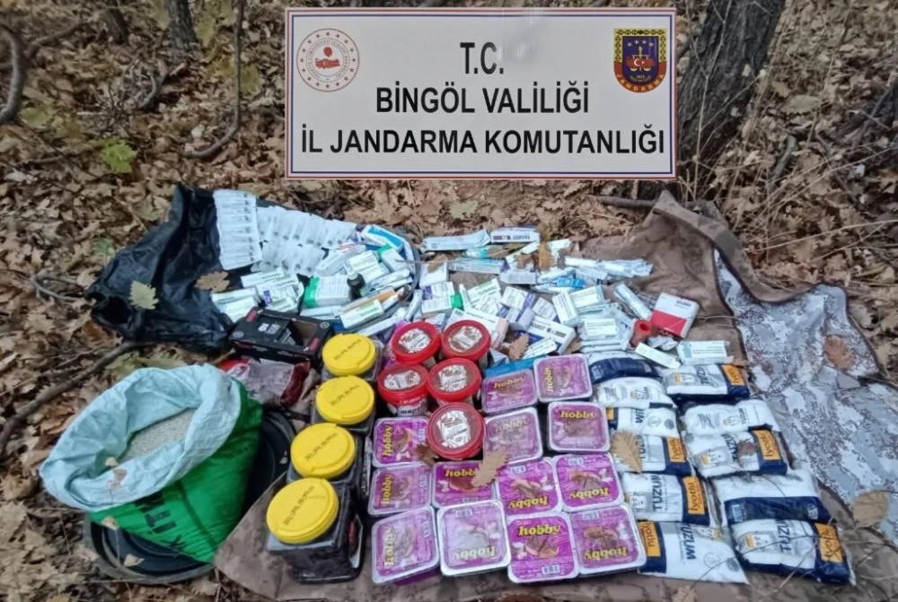 Bingöl'de PKK’ya Ait Yaşam Malzemeleri Ele Geçirildi