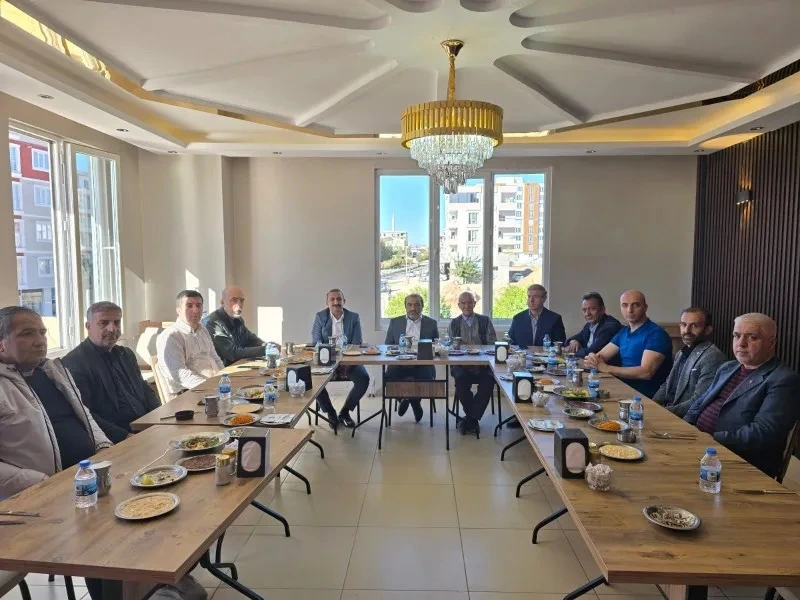 Adıyaman Gazeteciler Cemiyeti Kâhta'da Yerel Basının Sorunlarını Ele Aldı