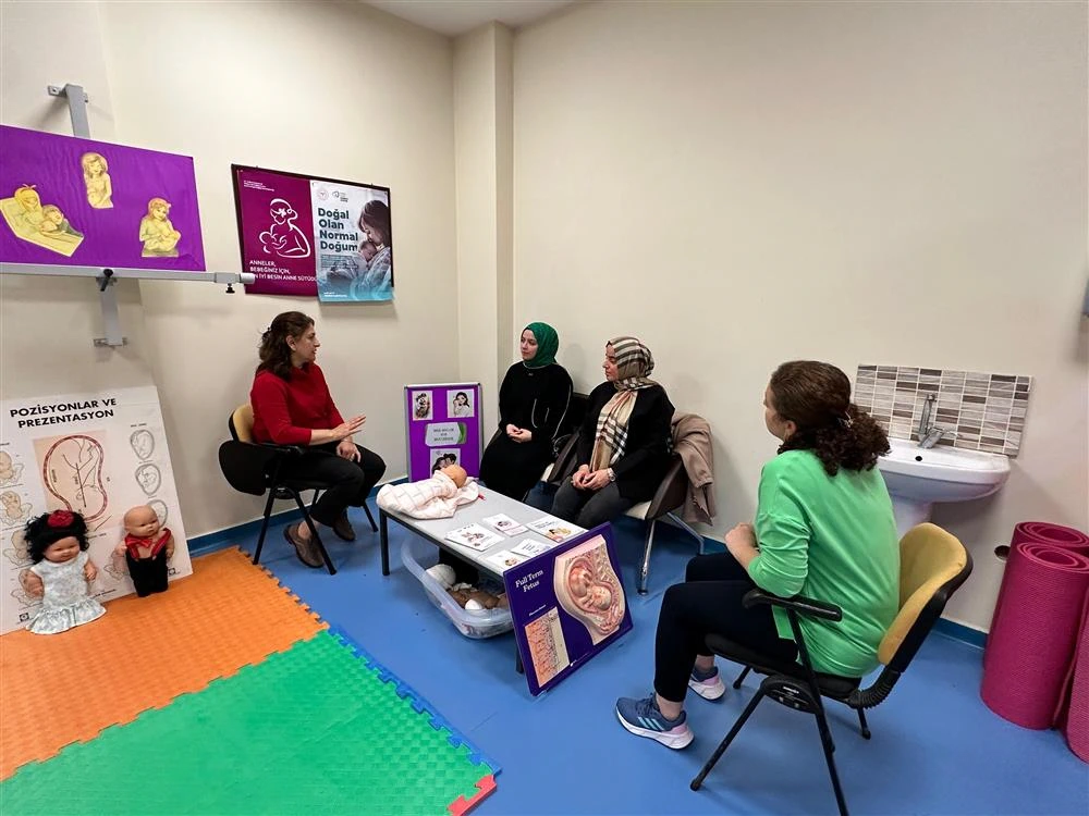 Rize’de Gebeler İçin "Normal Doğum Eylem Planı" ile Bilinçli Doğum Desteği