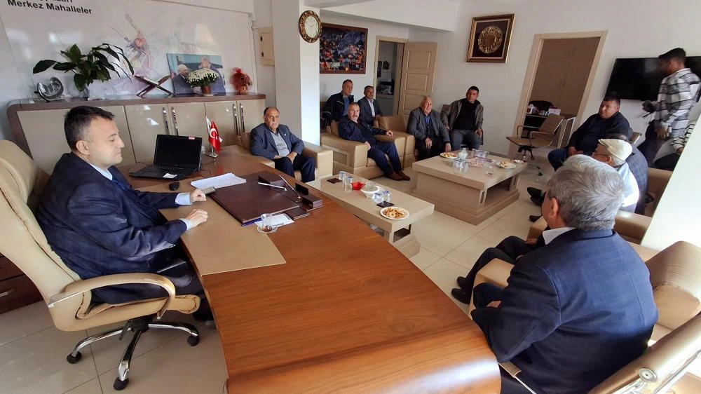 Beypazarı Muhtarlar Derneği’nden AK Parti İlçe Başkanına Hayırlı Olsun Ziyareti