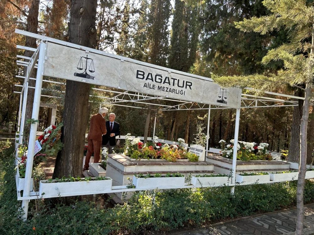 Adana’nın Cesur Başkanı Ege Bağatur Ölümünün 34. Yılında Anıldı