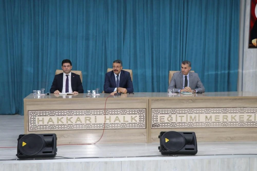 Vali Çelik: “Sadece Akademik Başarı Yetmez, Spor Kültürü de Şart”