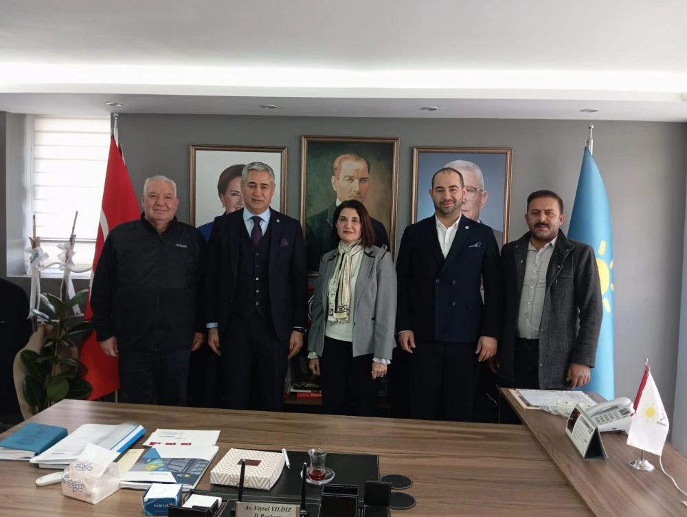 İYİ Parti İl Başkanlığında 5 Aralık Dünya Kadın Hakları Günü Kutlandı