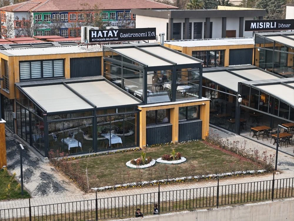 DEFNE UNESCO GASTRONOMİEVİ EŞSİZ LEZZETLERİYLE HİZMETE BAŞLADI