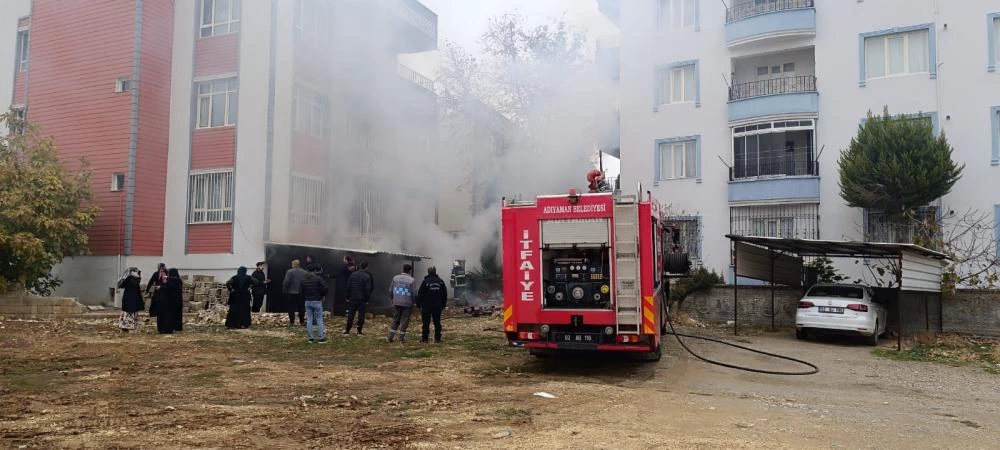 Mehmet Akif Mahallesi'nde Yangın Çıktı