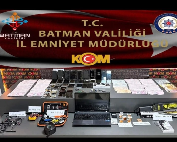Batman'da Kopya Düzeneği Kurduğu İddia Edilen Şüpheli Yakalandı