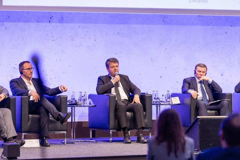 Başkan Tutdere, Avrupa Belediyeler ve Bölgeler Konseyi Liderler Zirvesi’nde Konuştu