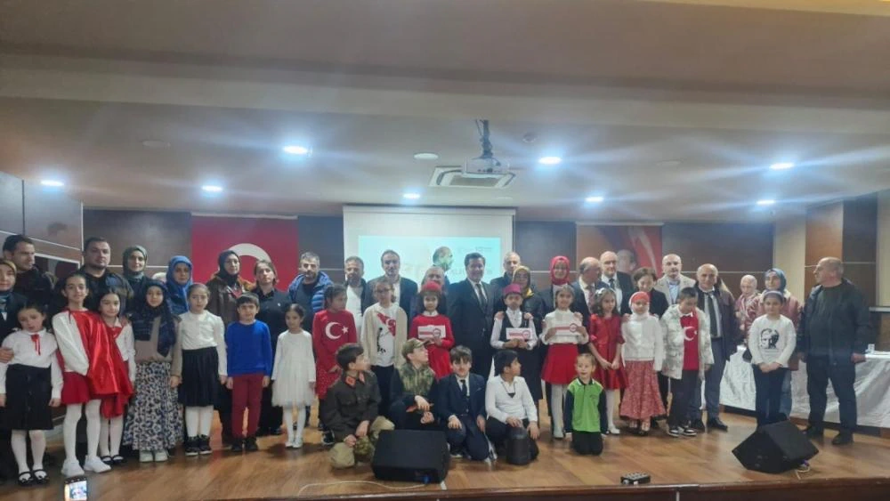 Rize’de “İstiklal Marşı’nı Güzel Okuma Yarışması” İlçe Finali Tamamlandı