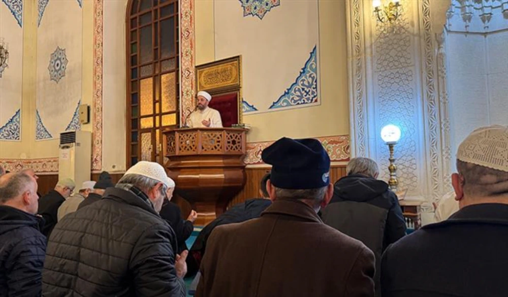 Rize’de Regaip Kandili Dualar ve İbadetle İdrak Edildi