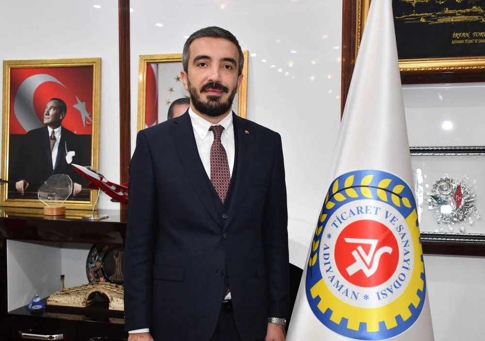 Başkan Torunoğlu’ndan 10 Ocak Mesajı: "Basın, Toplumsal Kalkınmanın Temelidir"