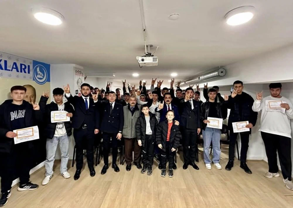 Ülkü Ocakları, Kızılelma Programı ile Gençlere Tarih Bilinci Aşılıyor