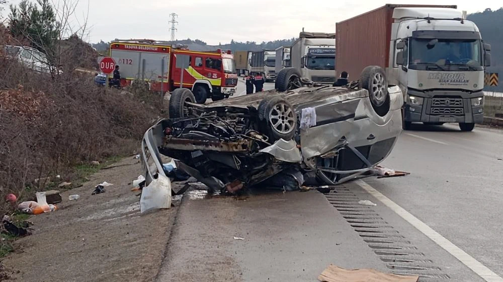Tokat’ta Trafik Kazası: Aynı Aileden 4 Kişi Yaralandı
