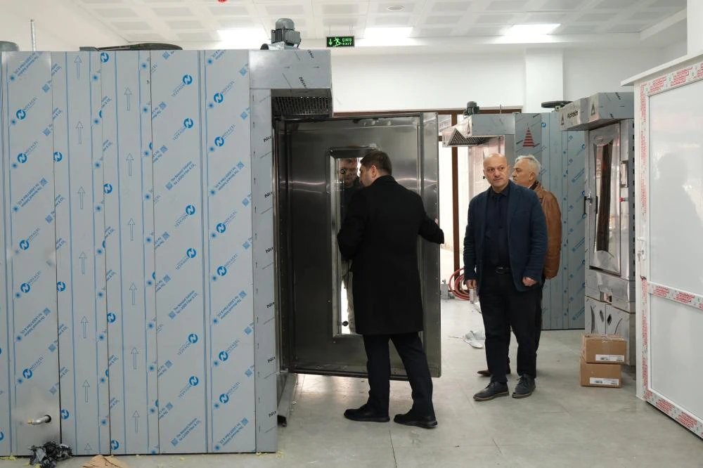 Güdül Belediye Başkanı Mehmet Doğany, Ekmek Fırını Çalışmalarını İnceledi