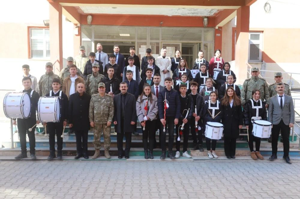 Kaymakam Kumcu: "Gençlerimizi Sanat ve Sporla Desteklemeye Devam Edeceğiz"