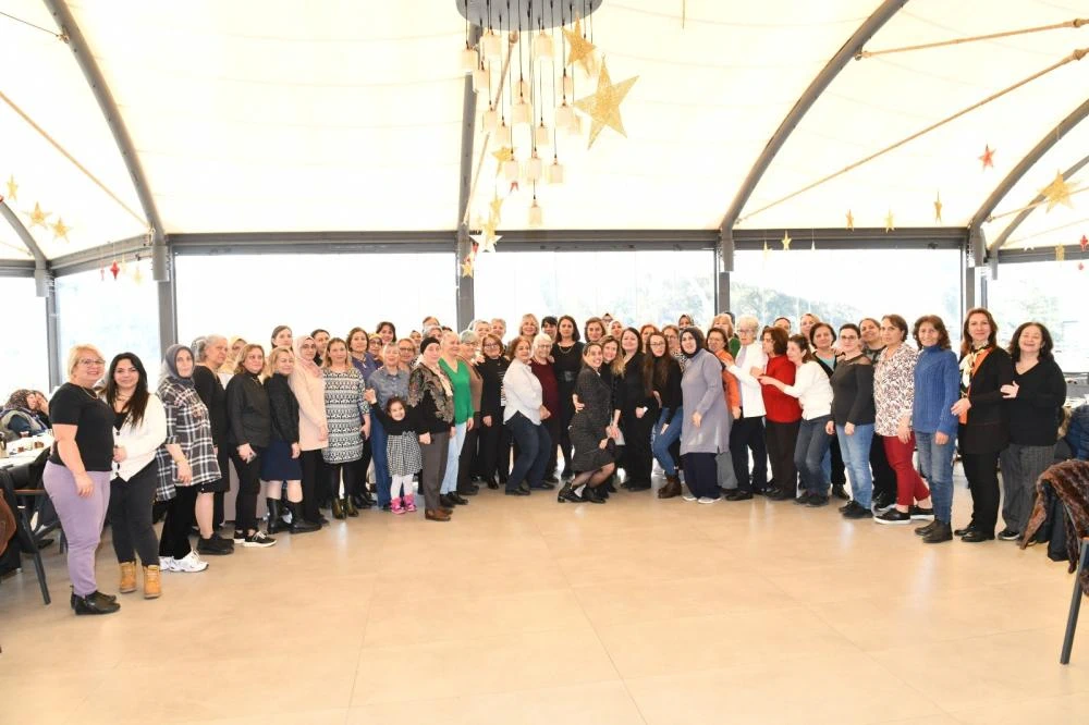 Çiğli Belediyesi’nden Kadın Dayanışmasını Güçlendiren Buluşma