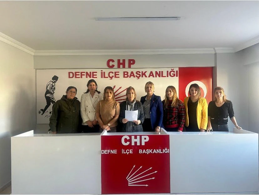 CHP Kadın Kolları: "Medeni Kanun’a ve Kadın Haklarına Sonuna Kadar Sahip Çıkacağız!"