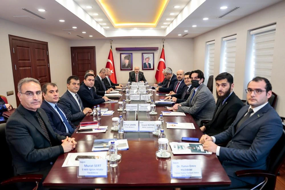 Adana Sosyal Dönüşüm Programı Değerlendirme Toplantısı Yapıldı