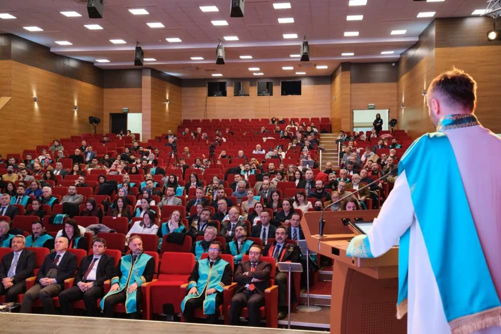 Recep Tayyip Erdoğan Üniversitesi’nde Akademik Kadro Güçleniyor