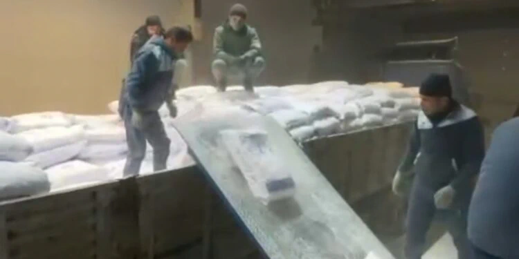 Hakkari’de Narkotik Operasyonu: 60 Kilo Eroin Ele Geçirildi