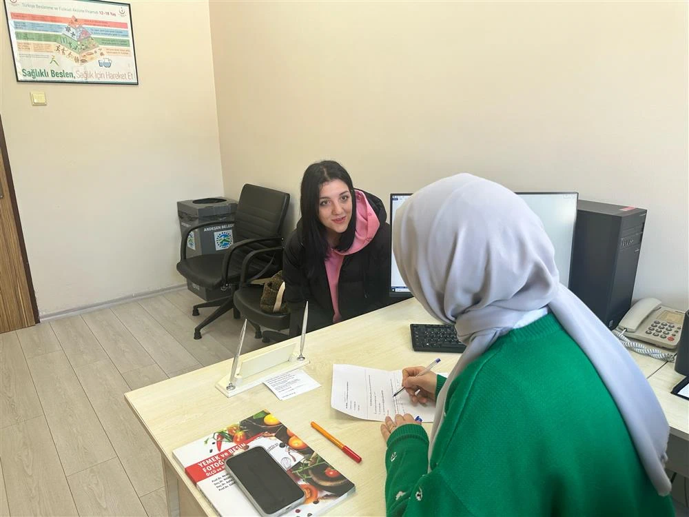 Rize’de Diyetisyen Kontrolünde Sağlıklı Kilo Verme Desteği