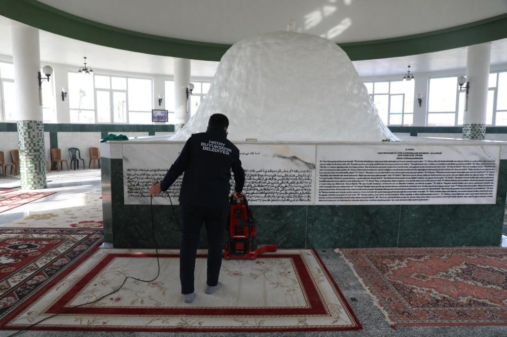 Hatay’da İbadethaneler Ramazan İçin Hijyenik Hale Getirildi