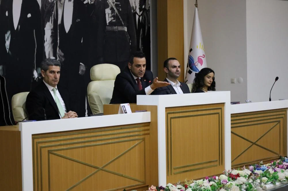 Başkan Yıldız: Atatürk Fotoğrafını Kaldırmaya Kimsenin Gücü Yetmez