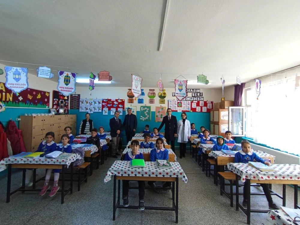 Beypazarı’nda Eğitime Destek: Kaymakam ve Milli Eğitim Müdürü Sahada