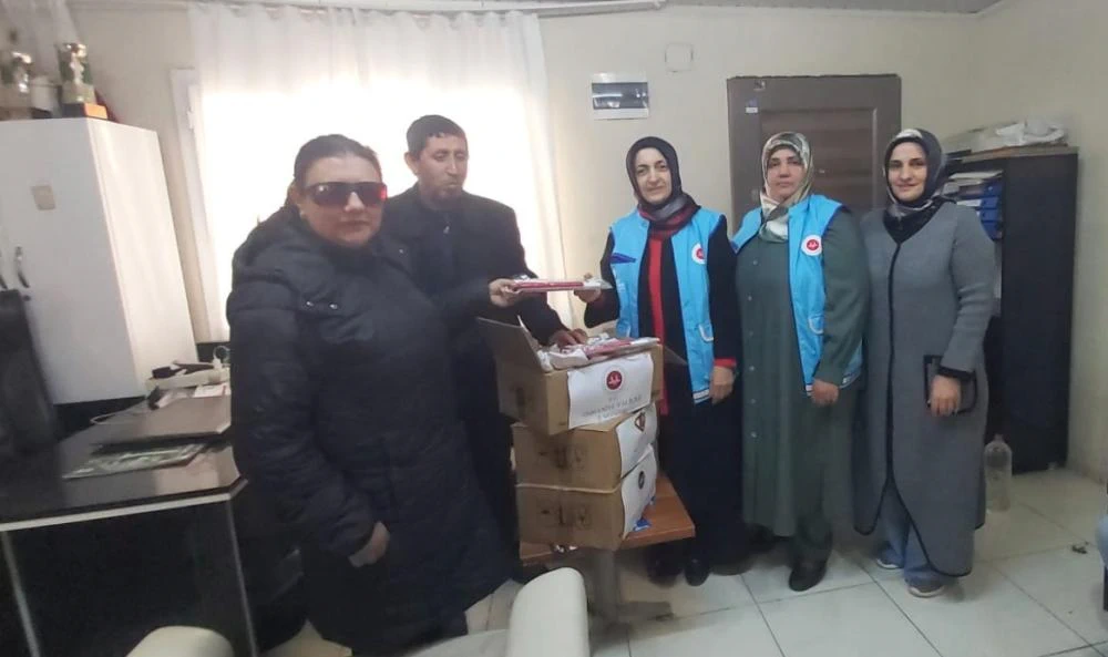 Diyanet Vakfı Osmaniye Kadın Kolları’ndan Görme Engellilere Destek