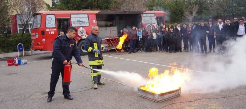 Kayseri İtfaiyesi Şubat Ayında 680 Olaya Müdahale Etti