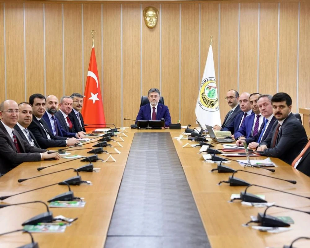 Hakkâri Heyeti Ankara’da Bakanlıklarla Görüştü