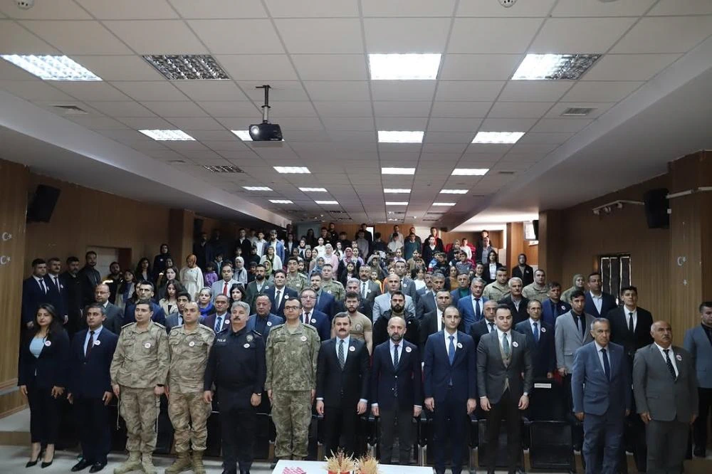 Kaymakam Mert Kumcu: “İstiklal Marşı, Bağımsızlık Mücadelemizin Simgesidir”